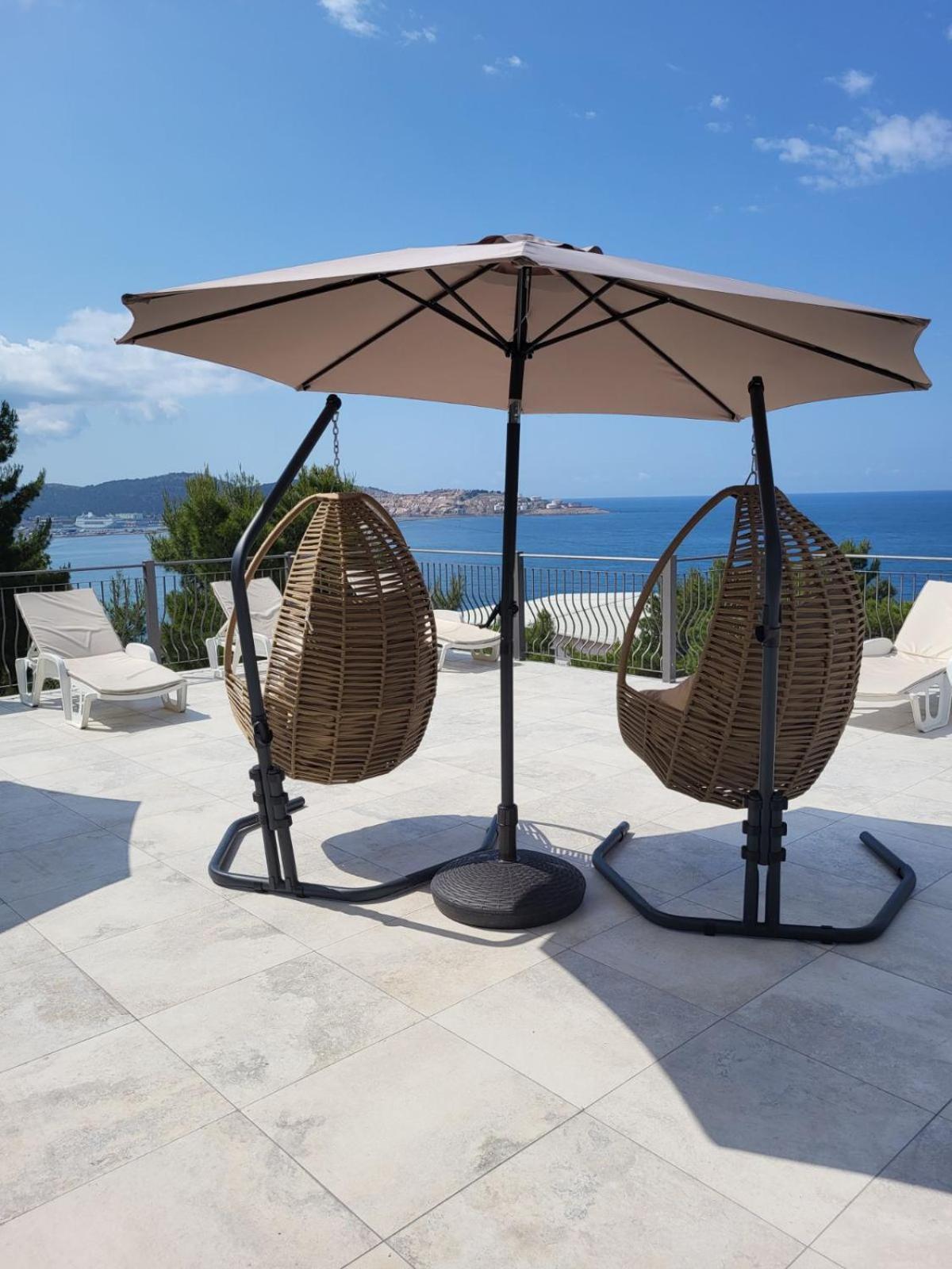Green Pino Seaview Studios Bar Exterior foto